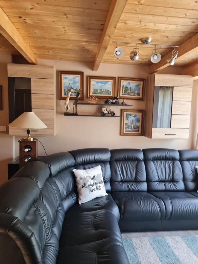 Flamingo Apartman Balatonszarszo Dış mekan fotoğraf